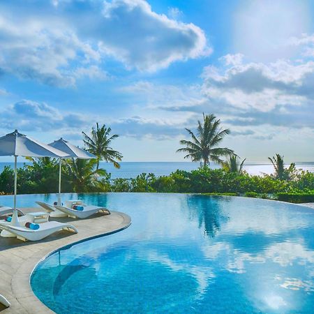 Sheraton Bali Kuta Resort Екстериор снимка The Beach Club at Atlantis Paradise Island