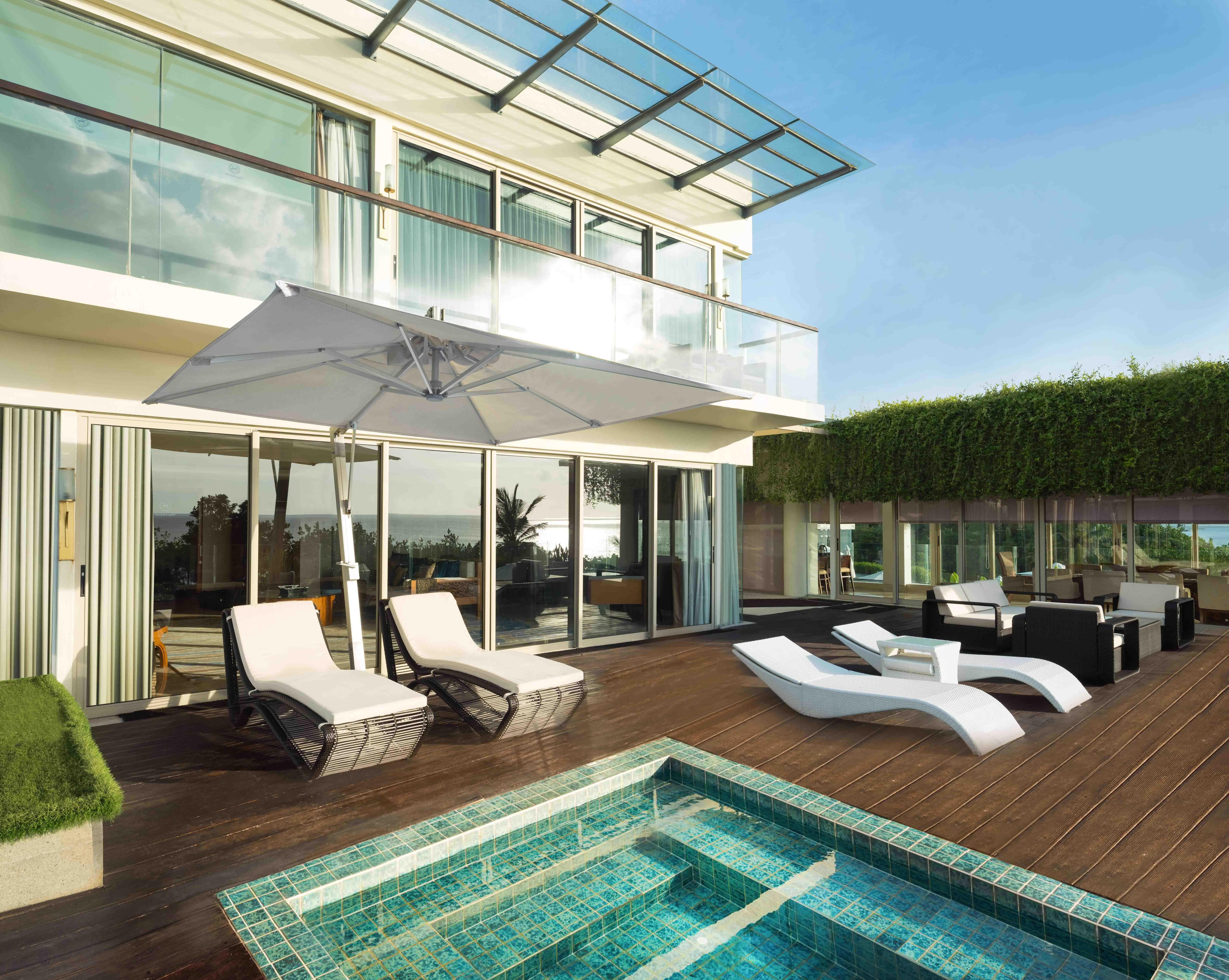 Sheraton Bali Kuta Resort Екстериор снимка The Sky Villas