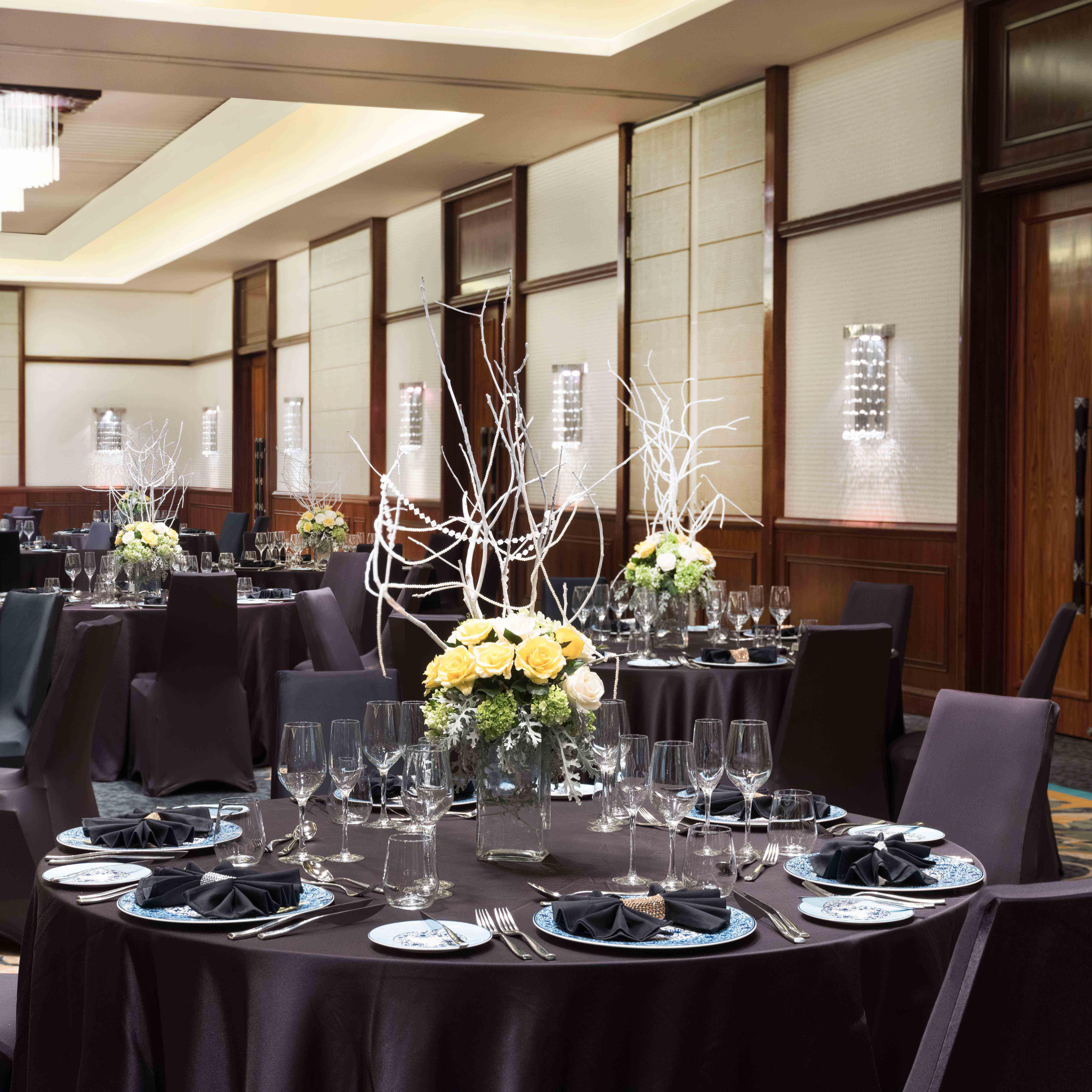 Sheraton Bali Kuta Resort Екстериор снимка The ballroom at the hotel