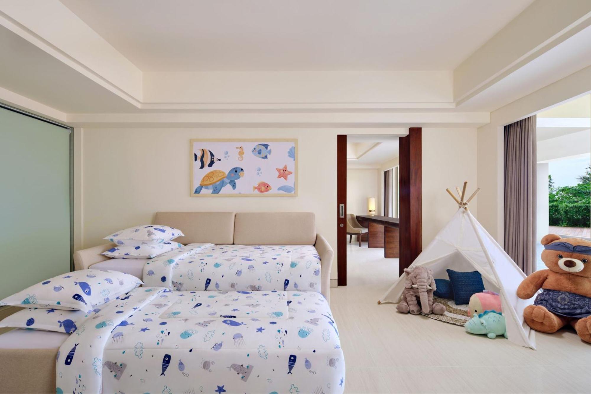 Sheraton Bali Kuta Resort Екстериор снимка Family Suite
