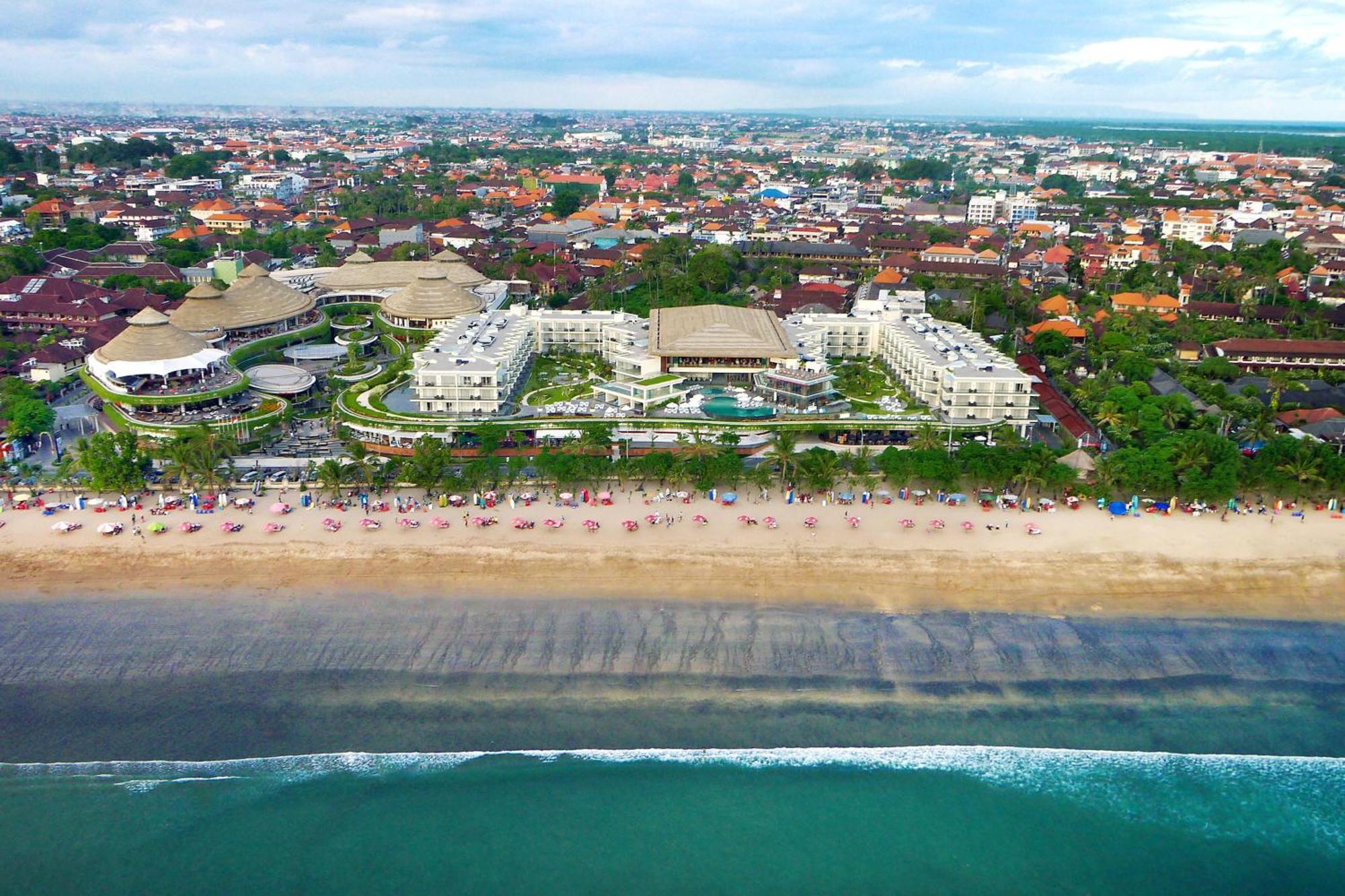 Sheraton Bali Kuta Resort Екстериор снимка Aerial view of the resort